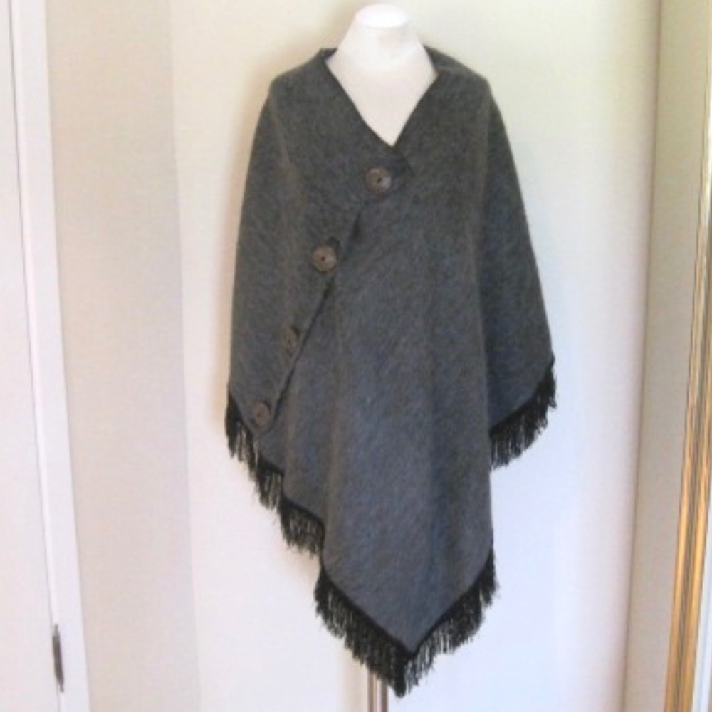 Pokoloko Alpaca Blend Poncho